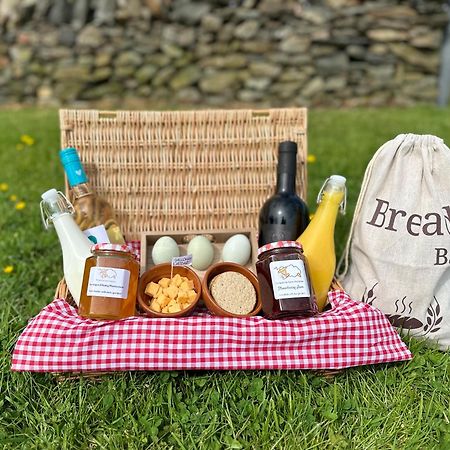 Bunnahabhain 5 - Farm Stay - Stunning Sea And Rural Views Stranraer Eksteriør bilde